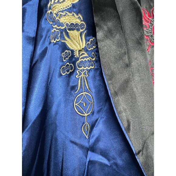 Men's Robe Kimono Reversible Embroidered Dragon Asian  Black & Blue No Belt - Picture 16 of 16